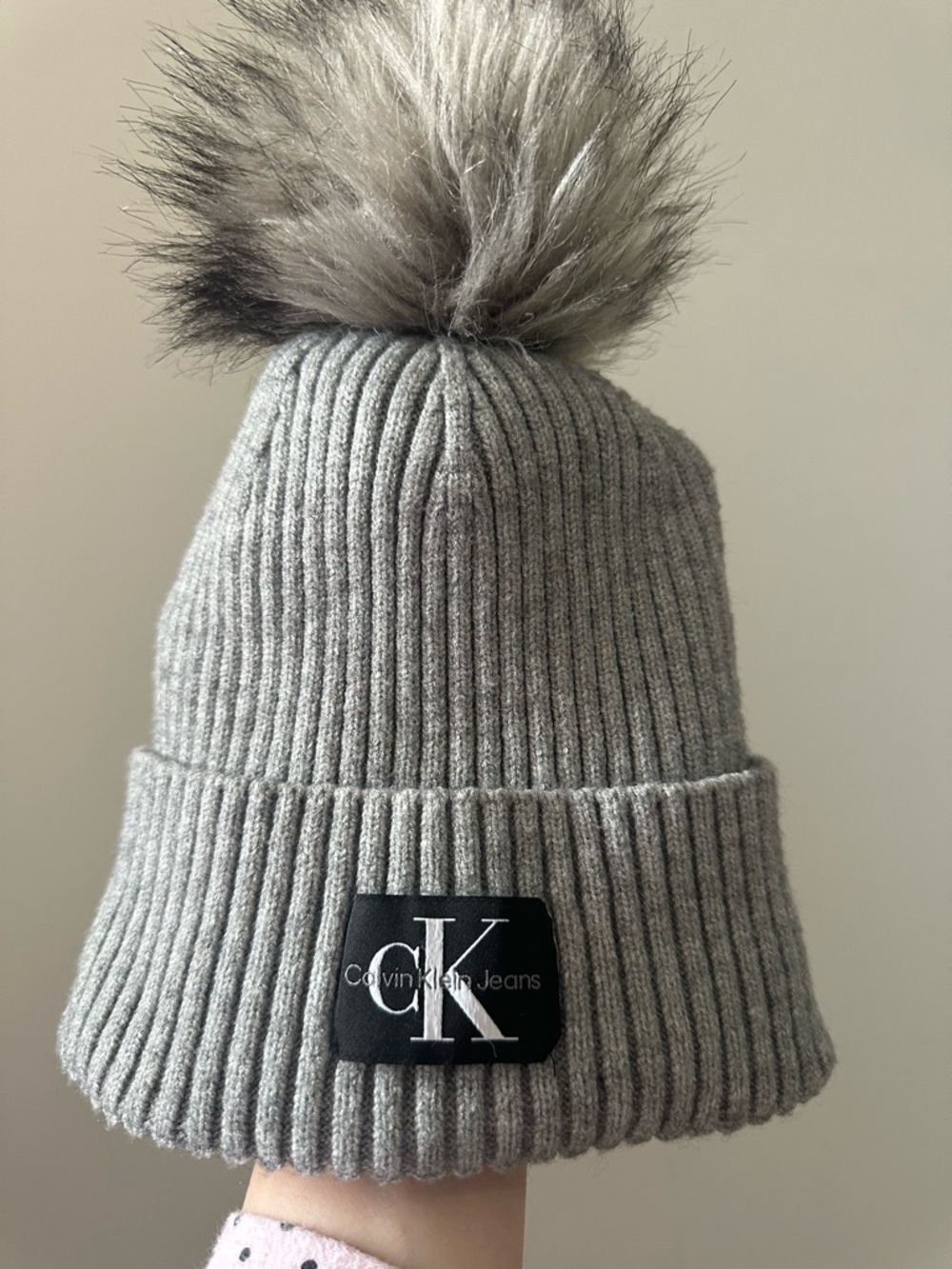 Calvin Klein Jeans Gray Rib-Knit Pom Pom Beanie